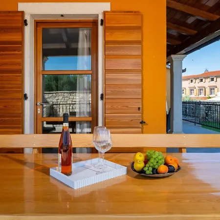 Villa Milena By Guide